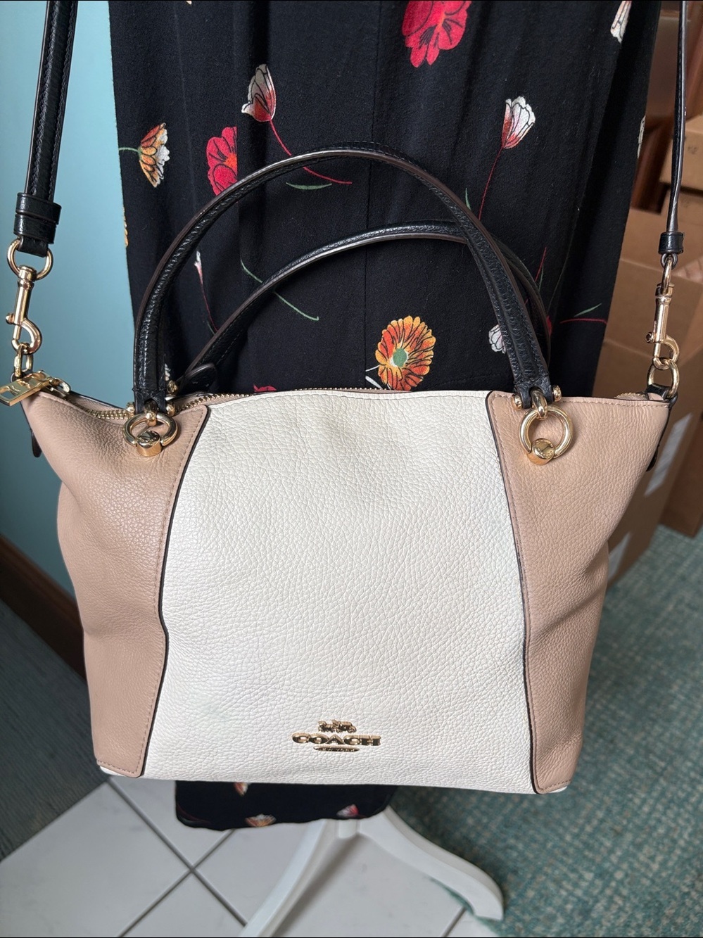 Coach Satchel shoulder bag Crossbody bag  color block cream taupe black/goldtone